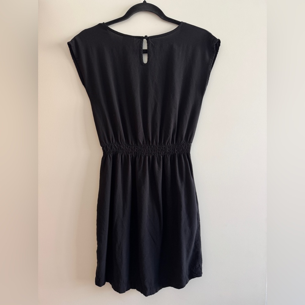 Mossimo Black V-Neck Smocked-Waist Mini Dress w/Pockets - Picture 4 of 13